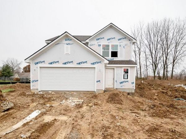 206 Berschet Drive, South Charleston, OH 45368