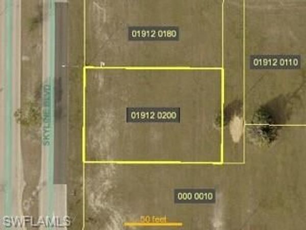 1511 Skyline BLVD, CAPE CORAL, FL 33991