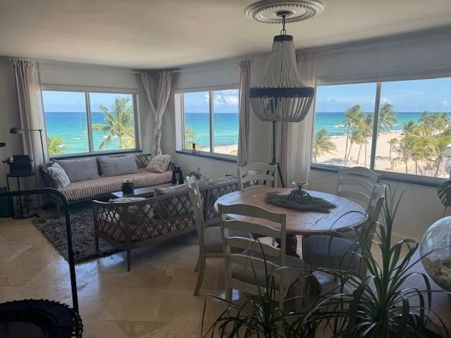 300 Oregon Street, Unit 401, Hollywood, FL 33019 Photo