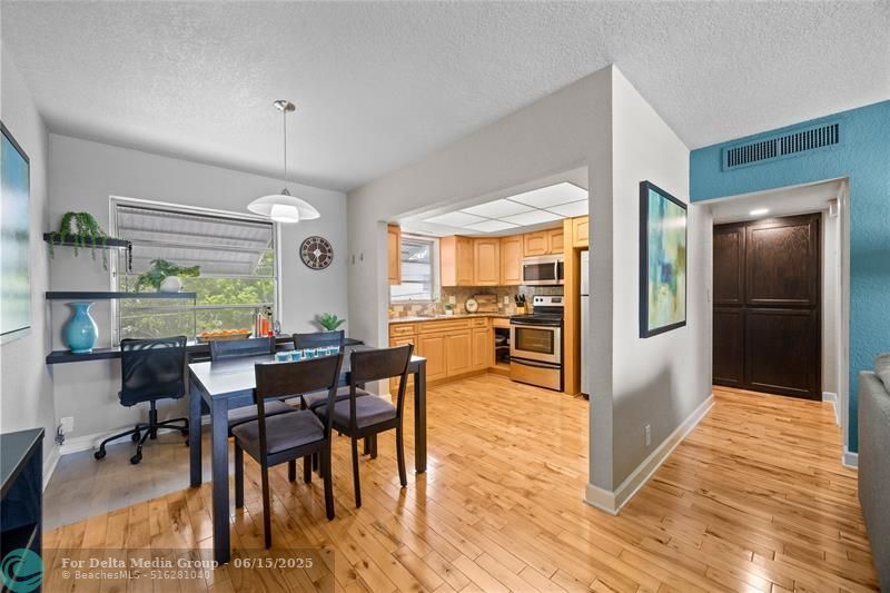 3847 S Circle Drive, Unit 11, Hollywood, FL 33021 Photo