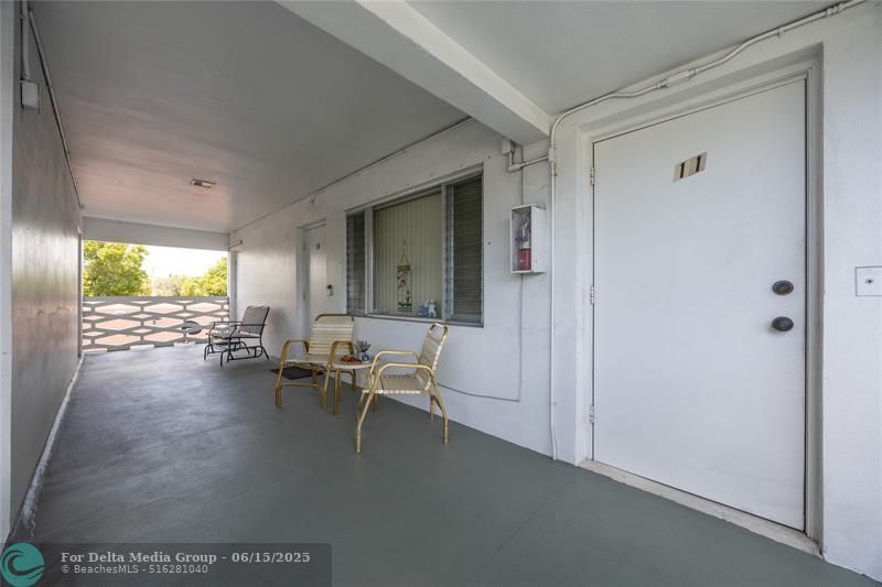 3847 S Circle Drive, Unit 11, Hollywood, FL 33021 Photo