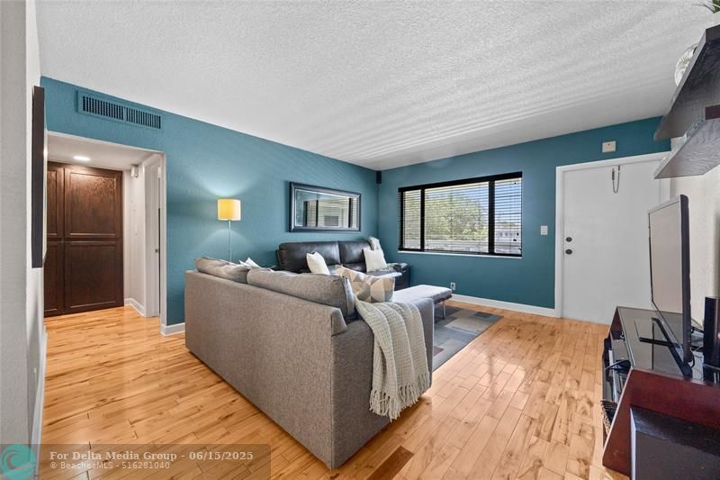 3847 S Circle Drive, Unit 11, Hollywood, FL 33021 Photo