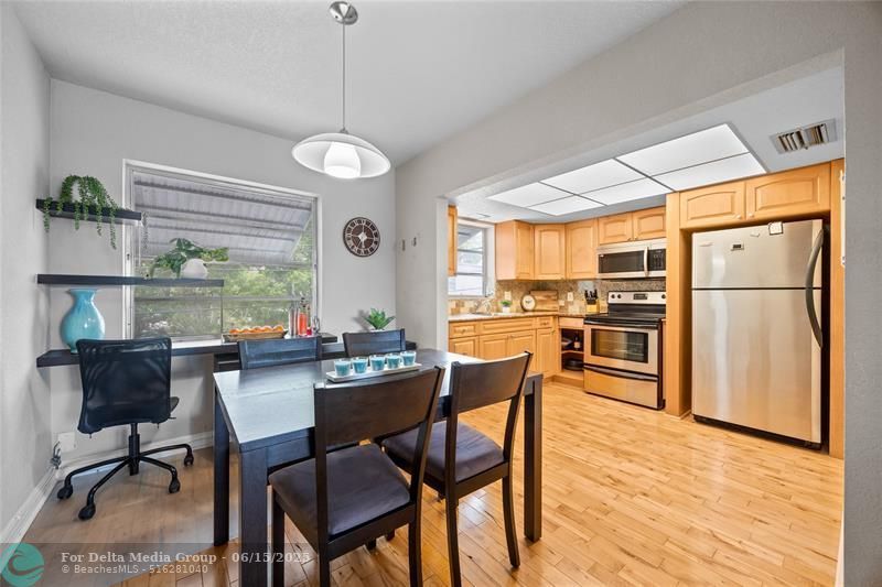 3847 S Circle Drive, Unit 11, Hollywood, FL 33021 Photo