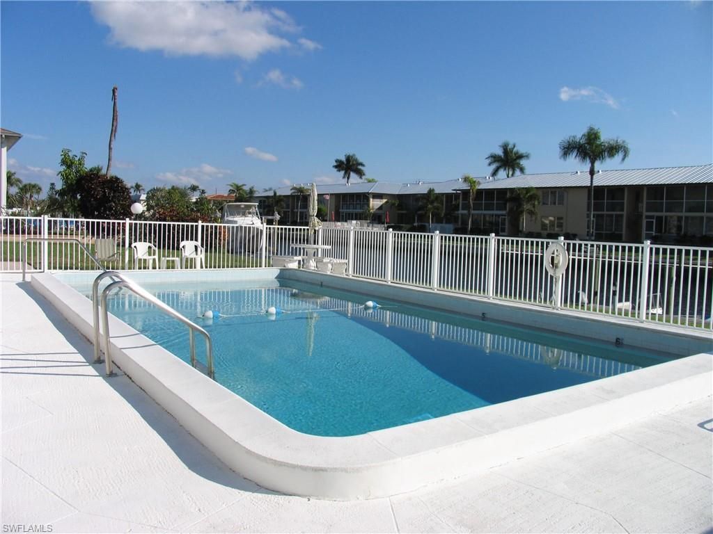 834 SE 46th St, Unit 2A, Cape Coral, FL 33904 Photo