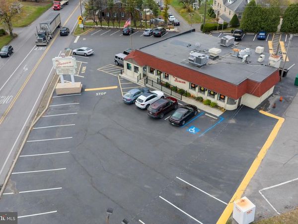 189 CLAREMONT AVENUE, TAMAQUA, PA 18252