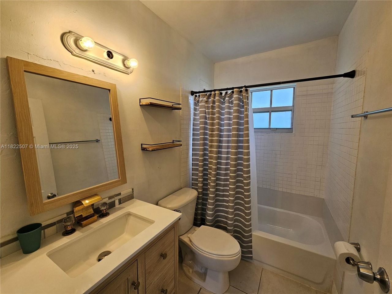 800 NW 15th Ave, Fort Lauderdale, FL 33311 Photo