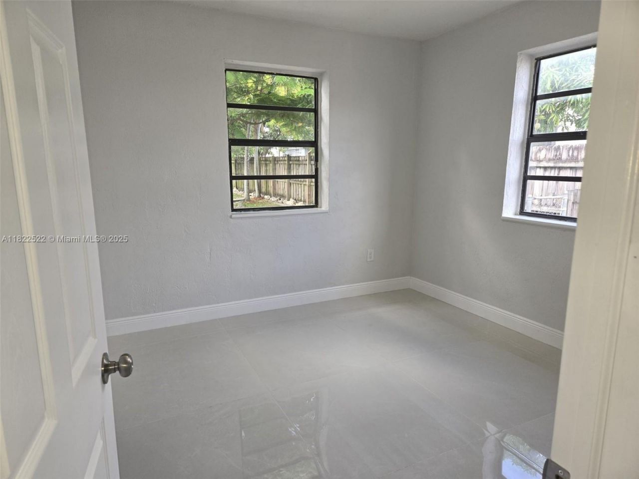 257 E 38th St, Hialeah, FL 33013 Photo