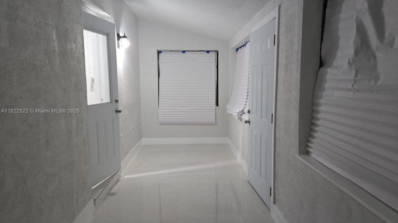 257 E 38th St, Hialeah, FL 33013 Photo