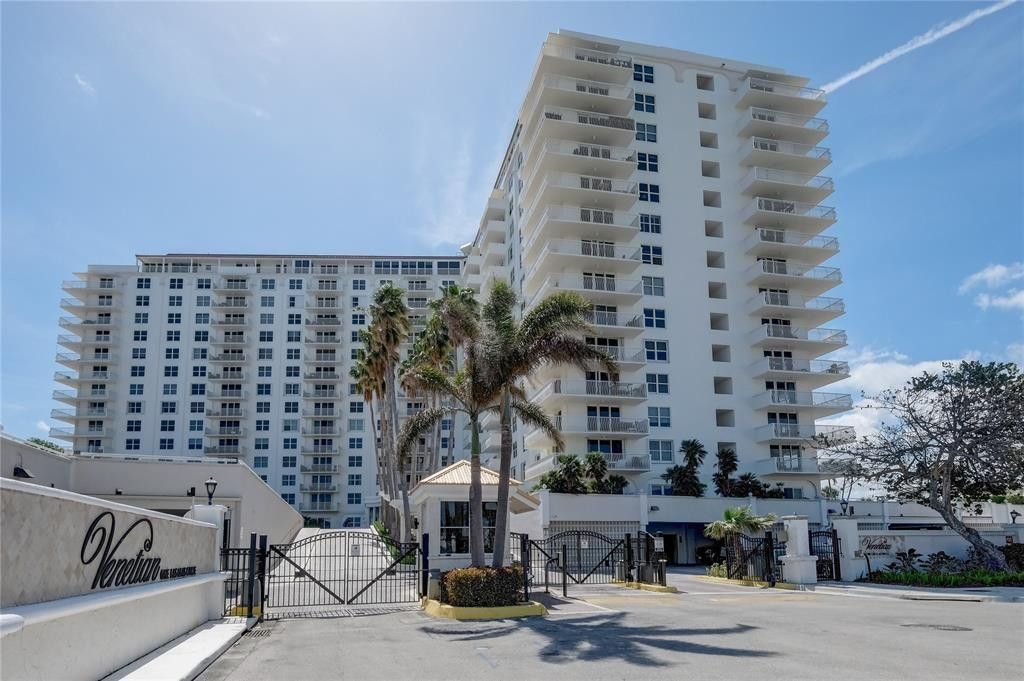 1 Las Olas Circle, Unit 404, Fort Lauderdale, FL 33316 Photo