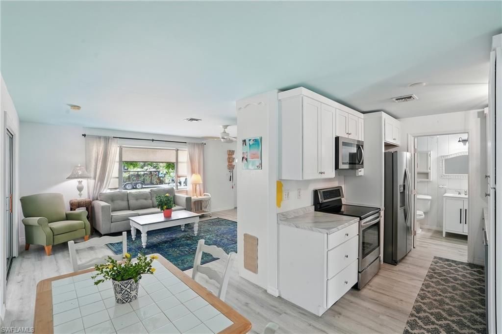 4011 Coconut Cir S, Naples, FL 34104 Photo