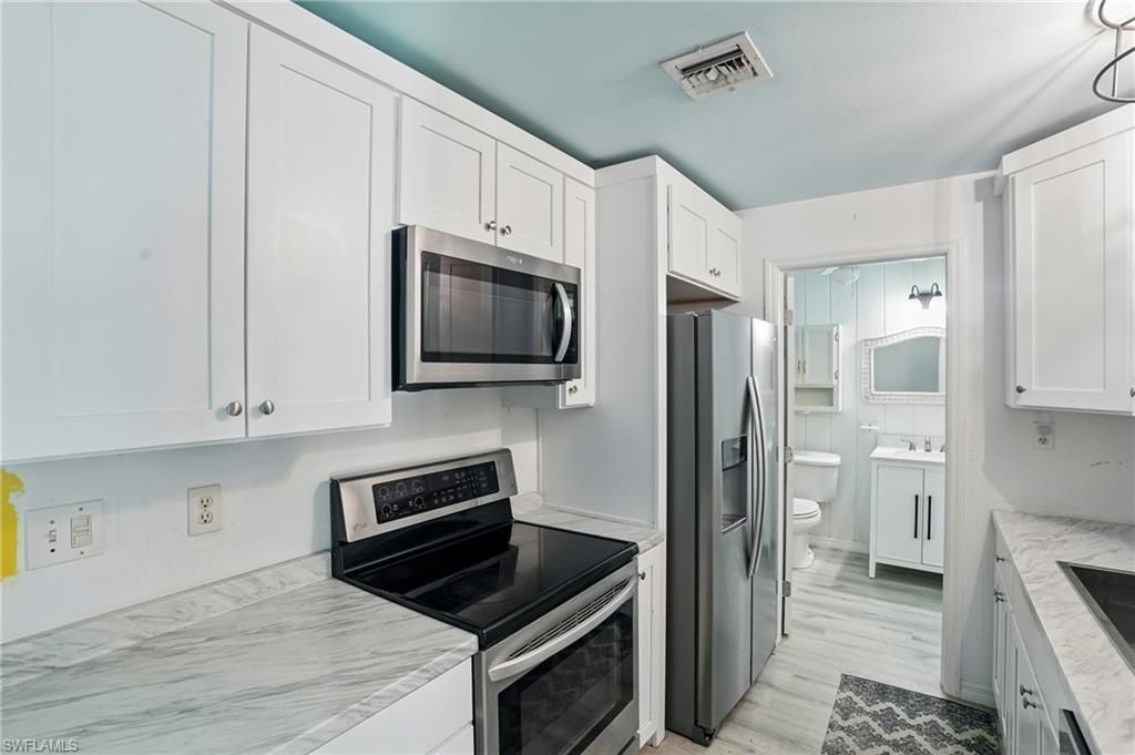 4011 Coconut Cir S, Naples, FL 34104 Photo