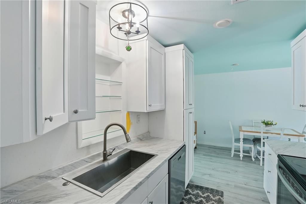 4011 Coconut Cir S, Naples, FL 34104 Photo