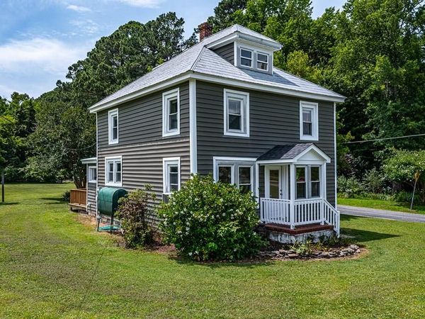 19 Wharton Grove Lane, WEEMS, VA 22576
