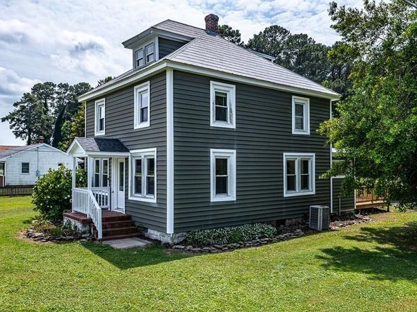 19 Wharton Grove Lane, WEEMS, VA 22576