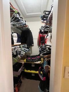 806 Greenmeadow Drive Photo 19