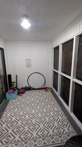 806 Greenmeadow Drive Photo 29