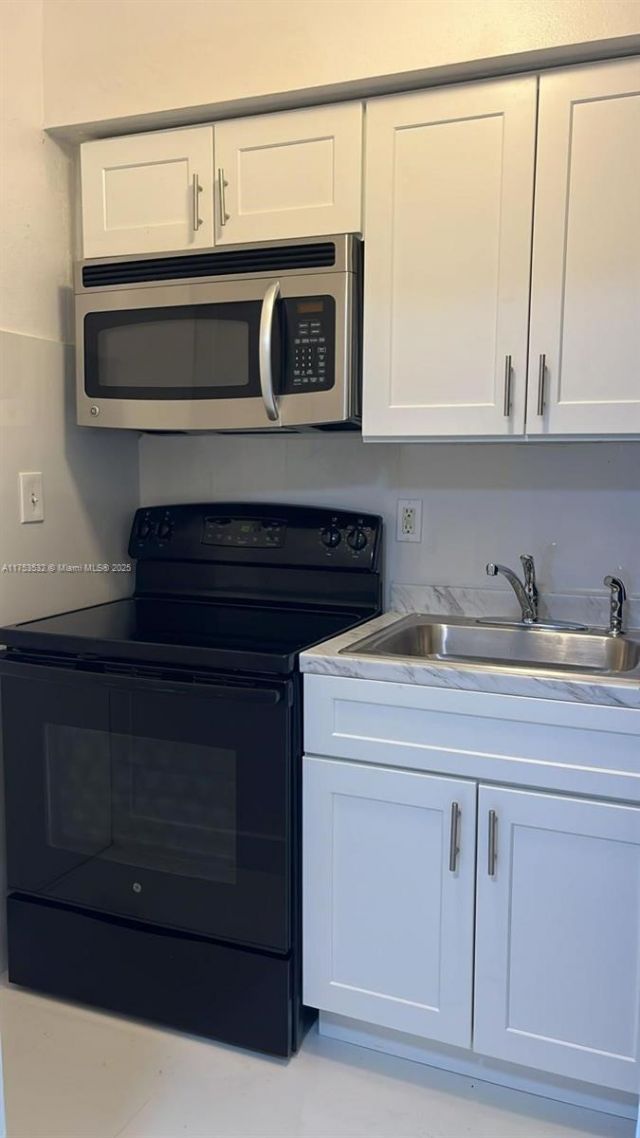 550 NE 44th St, Unit M2, Deerfield Beach, FL 33064 Photo