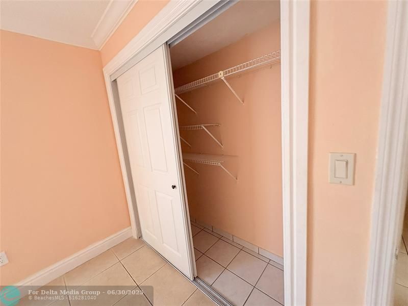 2760 W 62nd Place, Unit 203, Hialeah, FL 33016 Photo