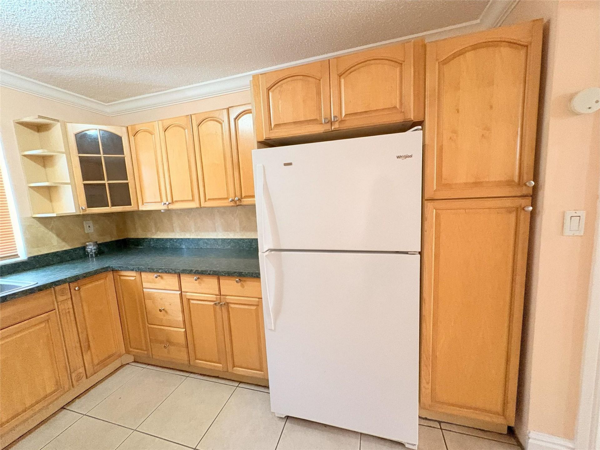 2760 W 62nd Place, Unit 203, Hialeah, FL 33016 Photo
