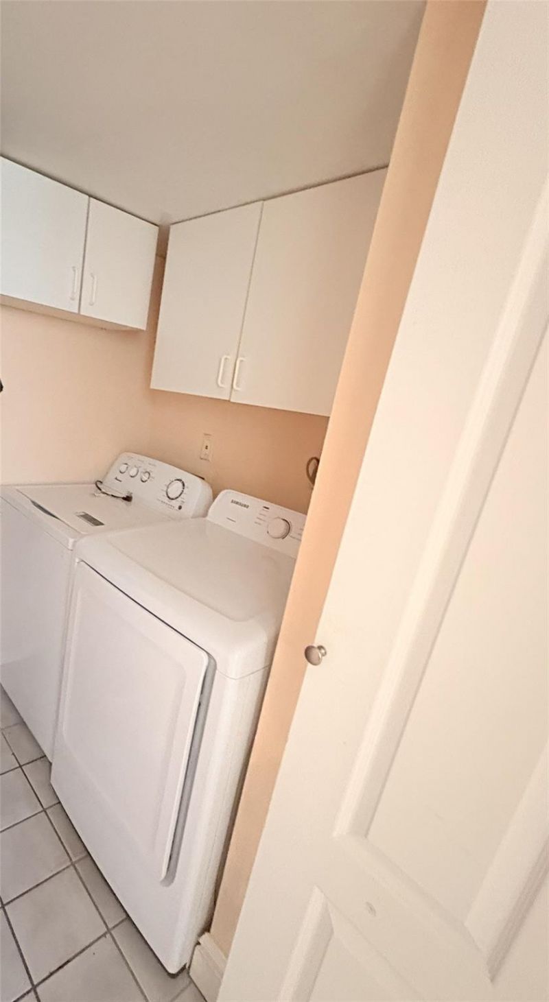2760 W 62nd Place, Unit 203, Hialeah, FL 33016 Photo