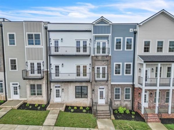 195 Charleston Ave, Pleasant View, TN 37146