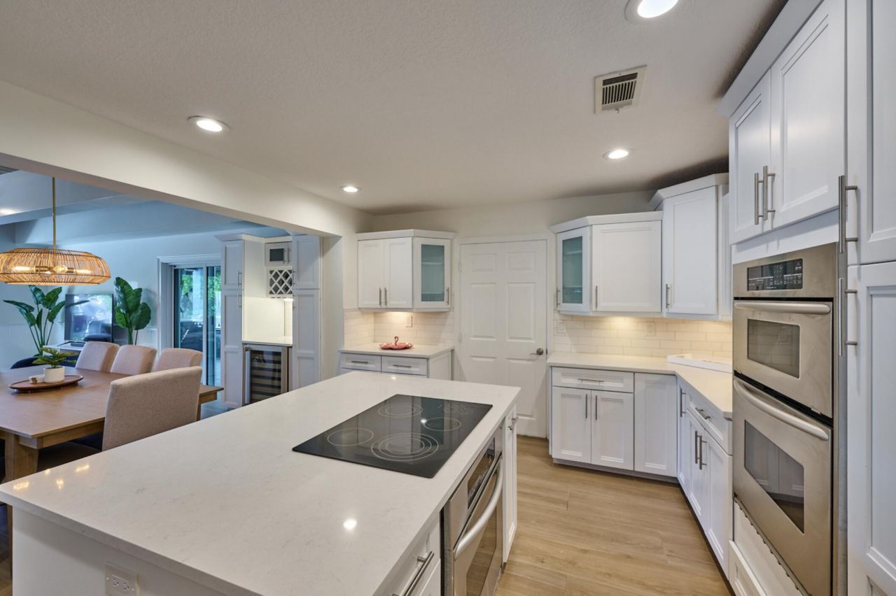 100 Neptune Drive, Hypoluxo, FL 33462 Photo