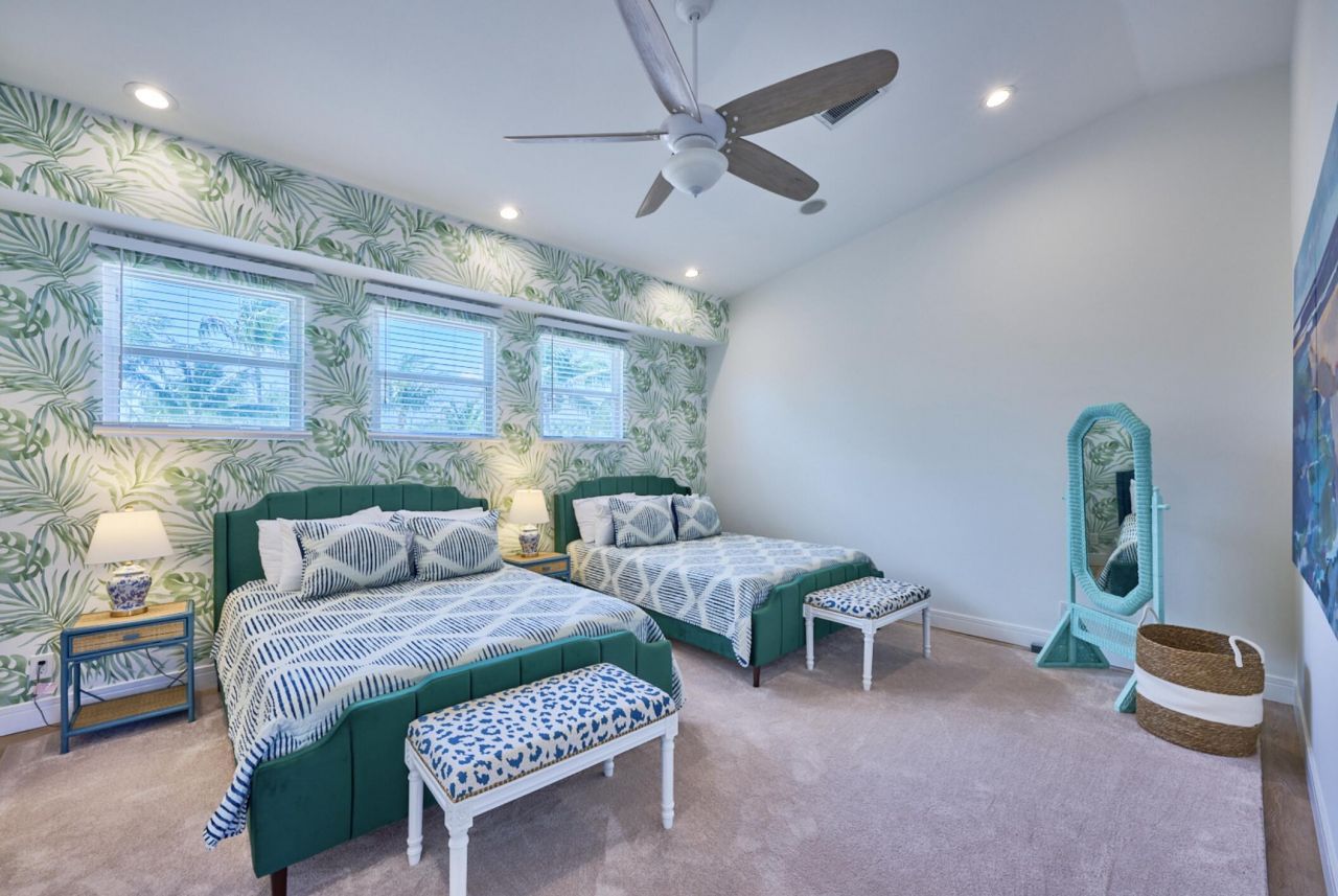 100 Neptune Drive, Hypoluxo, FL 33462 Photo