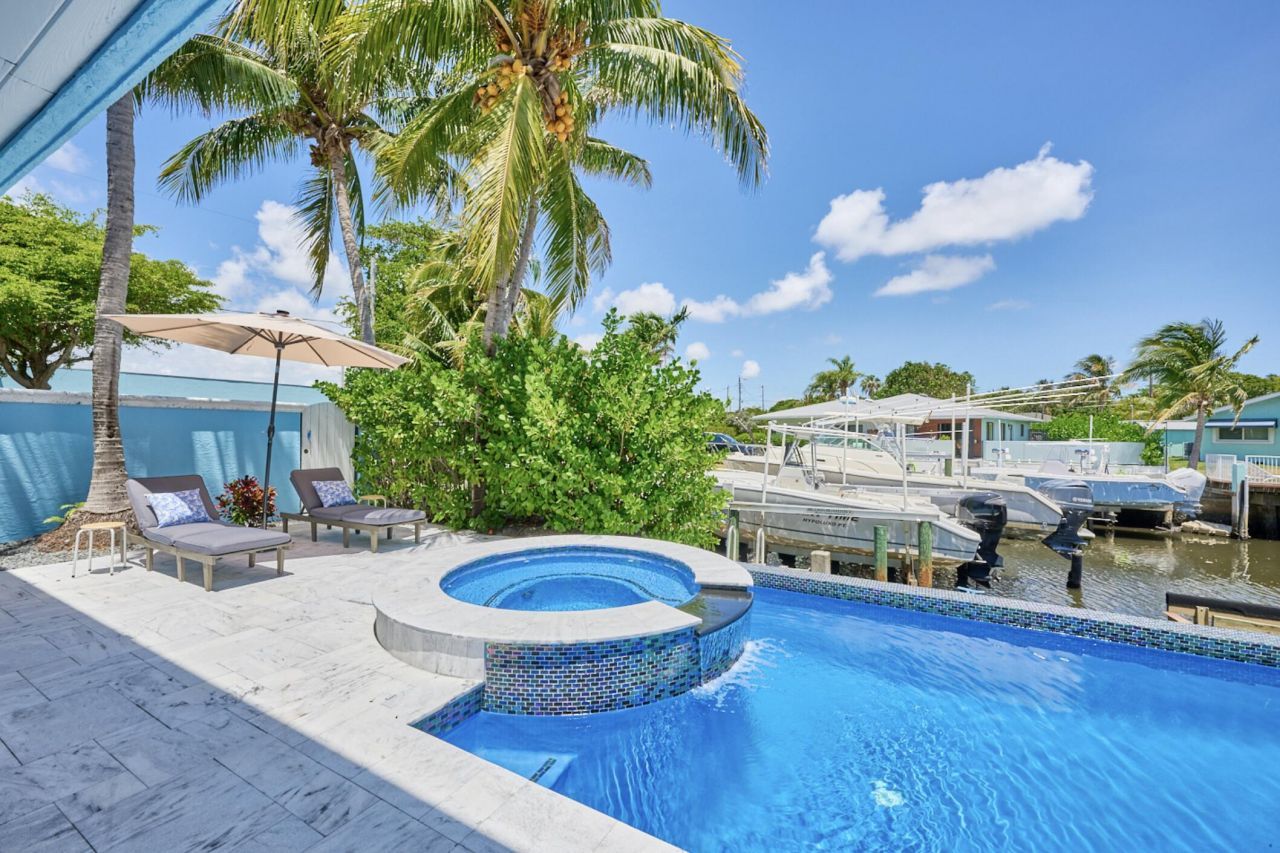 100 Neptune Drive, Hypoluxo, FL 33462 Photo