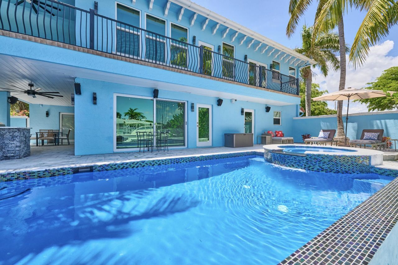 100 Neptune Drive, Hypoluxo, FL 33462 Photo