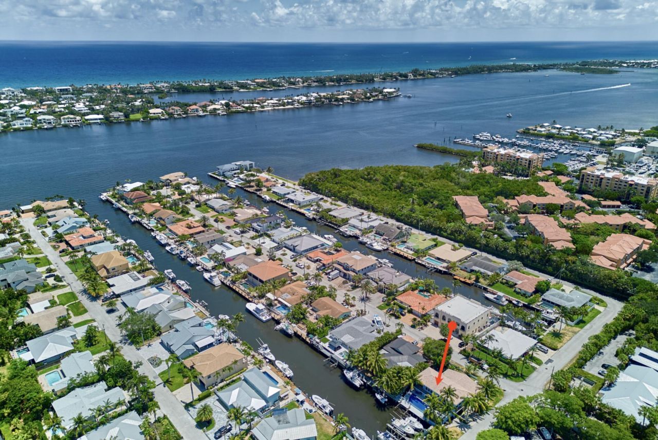 100 Neptune Drive, Hypoluxo, FL 33462 Photo