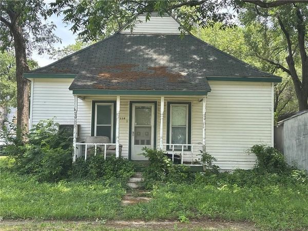 114 Schofield Street, Waverly, KS 66871