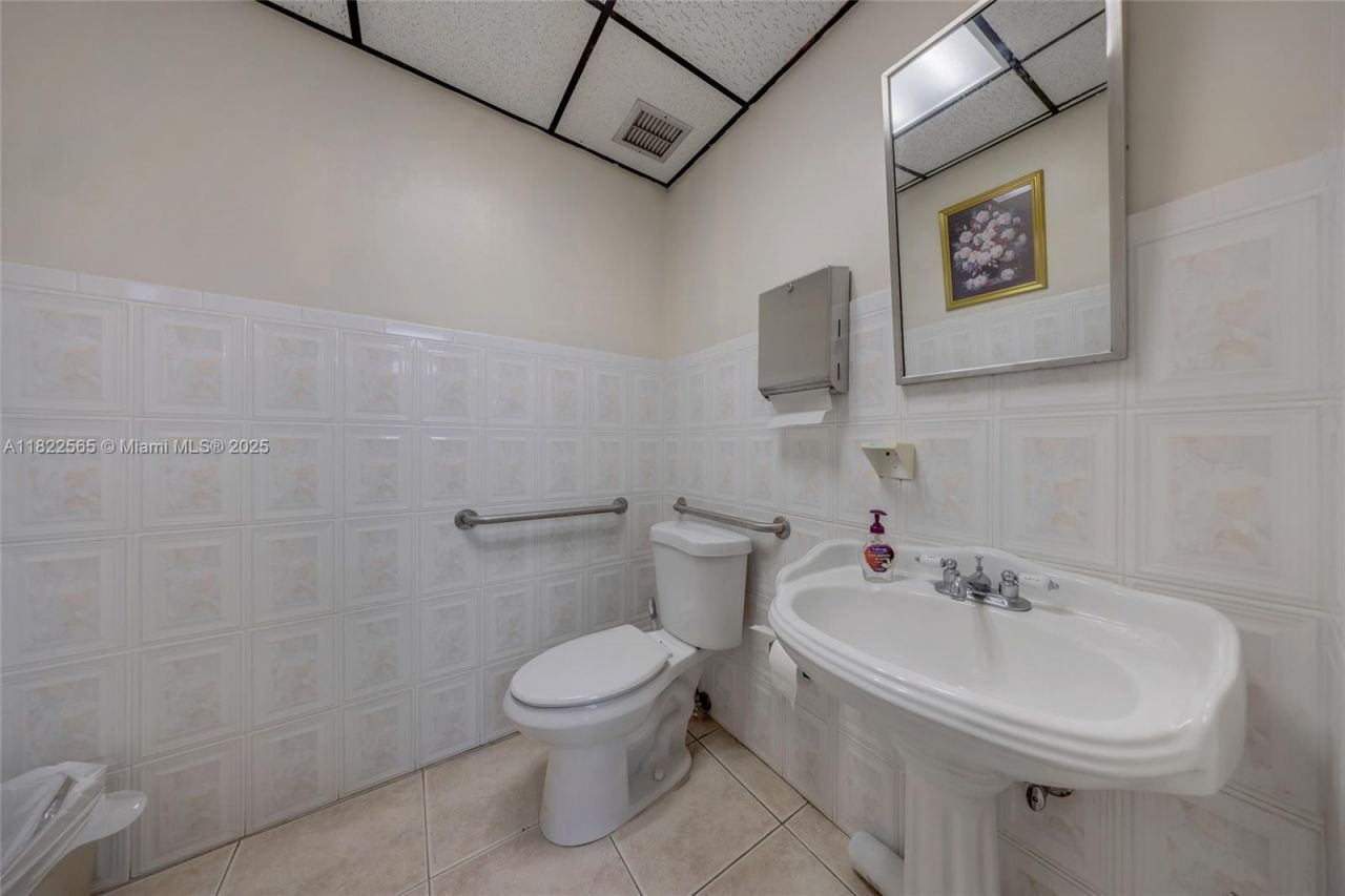 9765 SW 184th St, Palmetto Bay, FL 33157 Photo