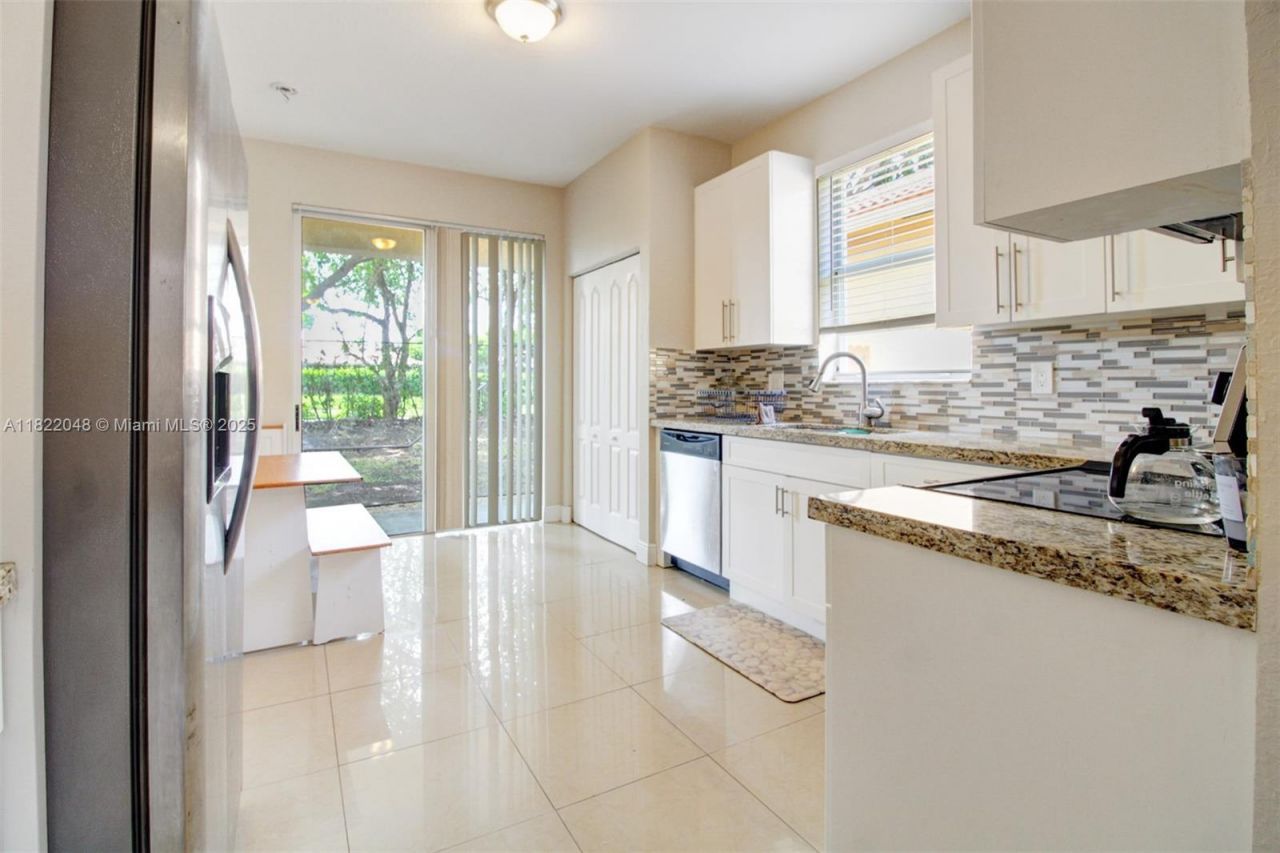 2131 NE 37th Rd, Homestead, FL 33033 Photo