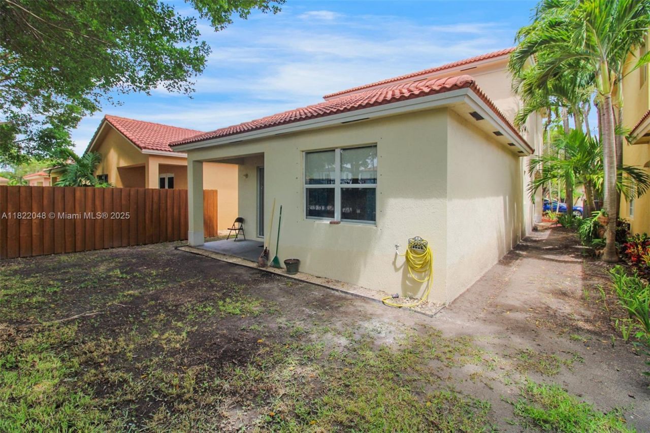 2131 NE 37th Rd, Homestead, FL 33033 Photo