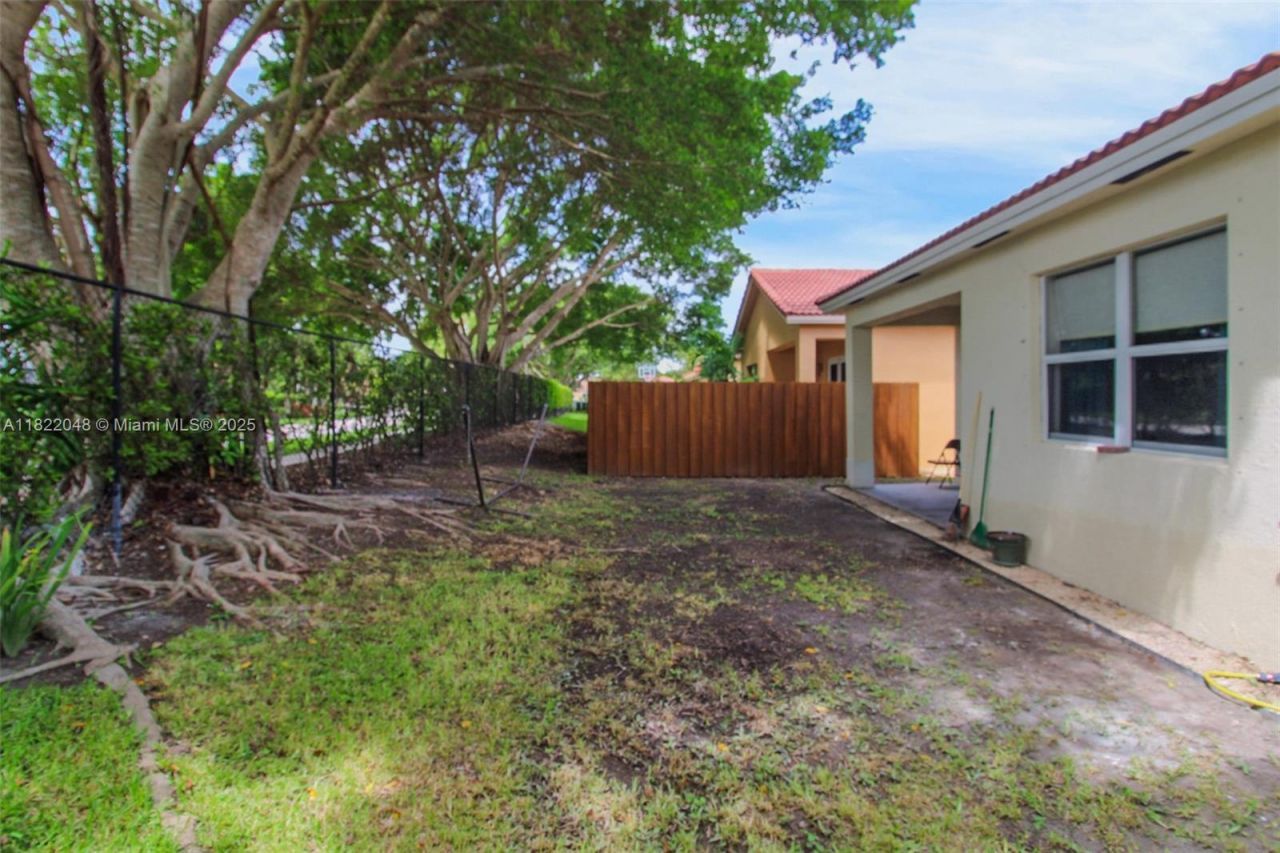 2131 NE 37th Rd, Homestead, FL 33033 Photo