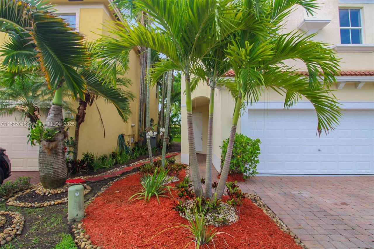 2131 NE 37th Rd, Homestead, FL 33033 Photo