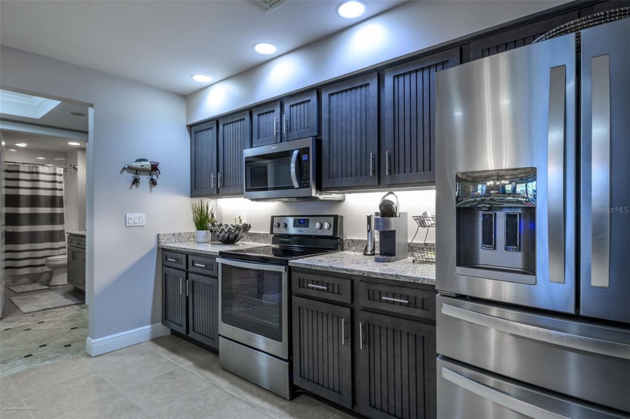 3313 Sunset Key Cir, Unit 107, Punta Gorda, FL 33955 Photo