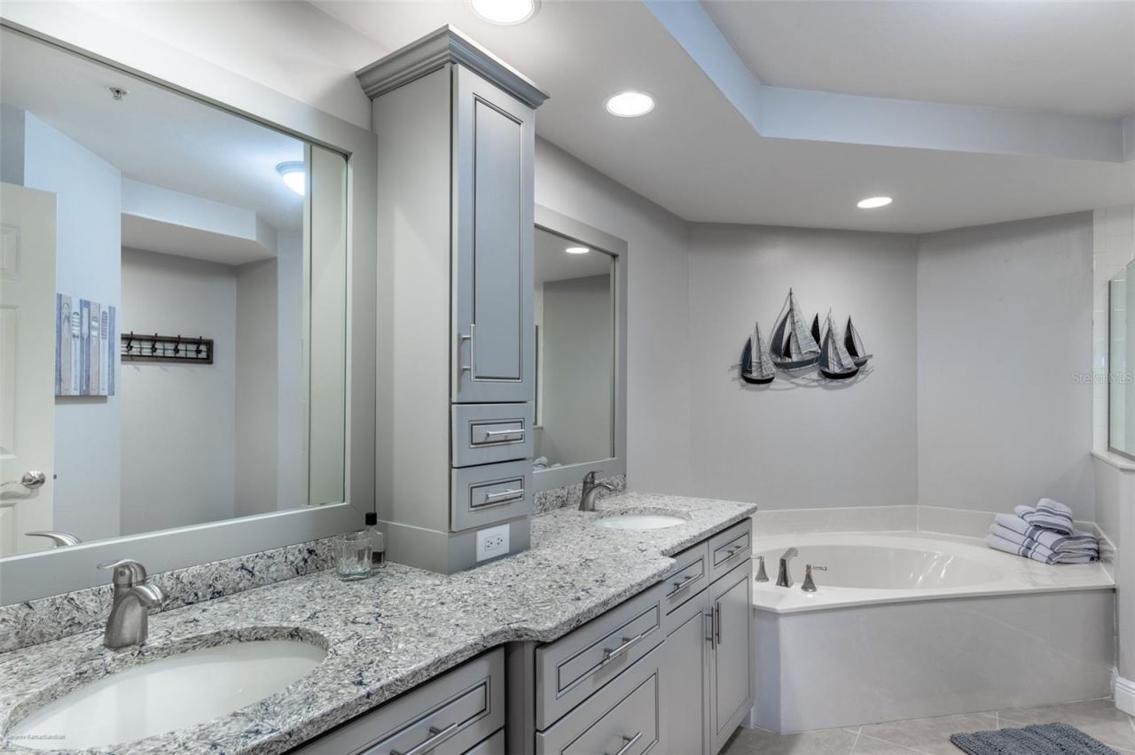 3313 Sunset Key Cir, Unit 107, Punta Gorda, FL 33955 Photo