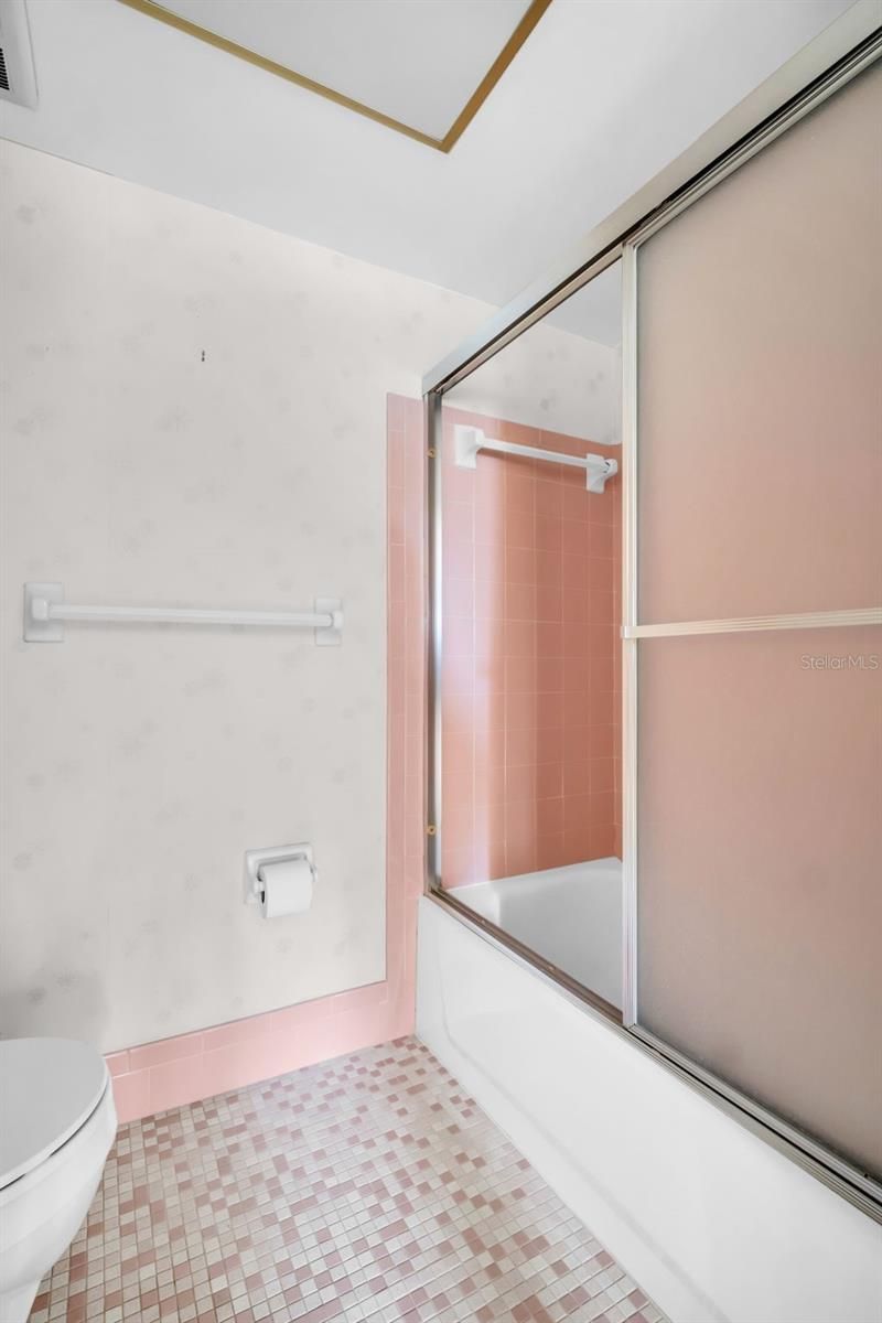 5720 13th Avenue N, Unit 207B, Saint Petersburg, FL 33710 Photo