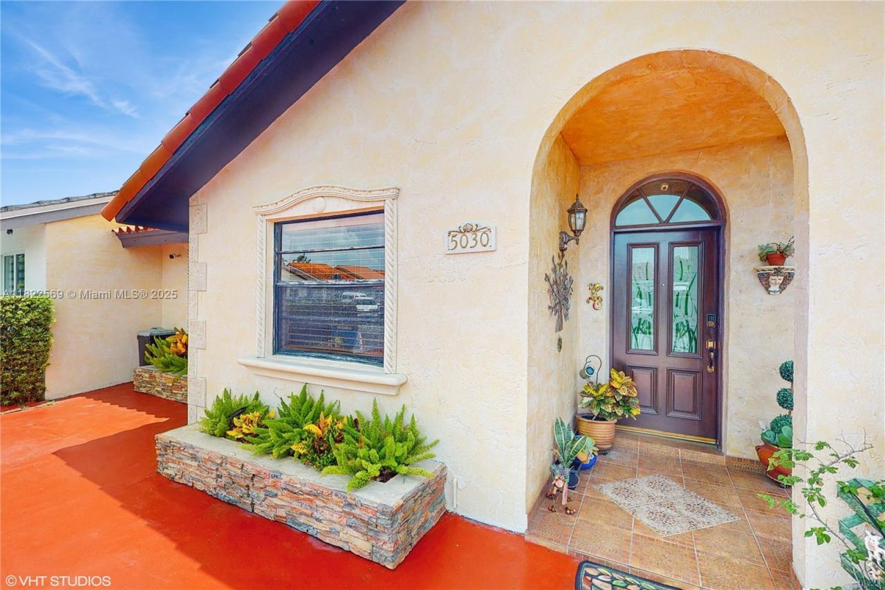 5030 SW 145th Ave, Miami, FL 33175 Photo