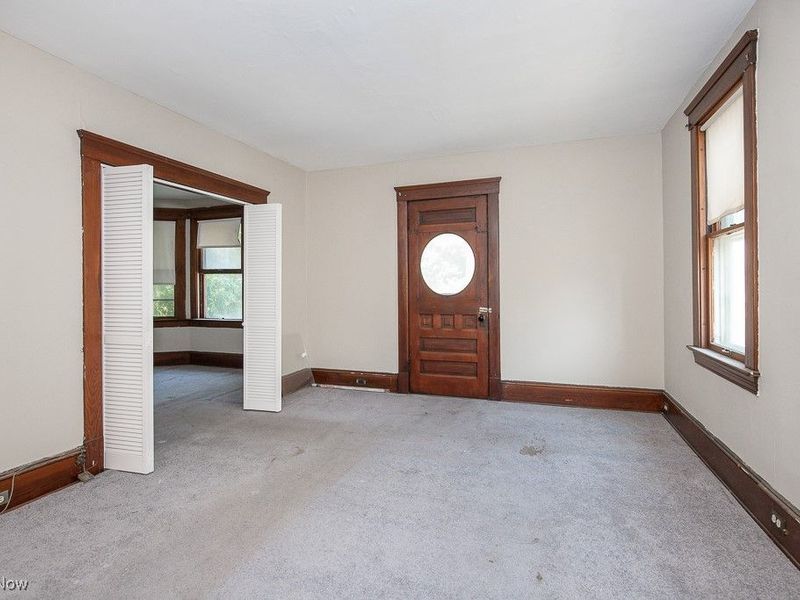 627 E 126th Street, Cleveland, OH 44108 Photo 18