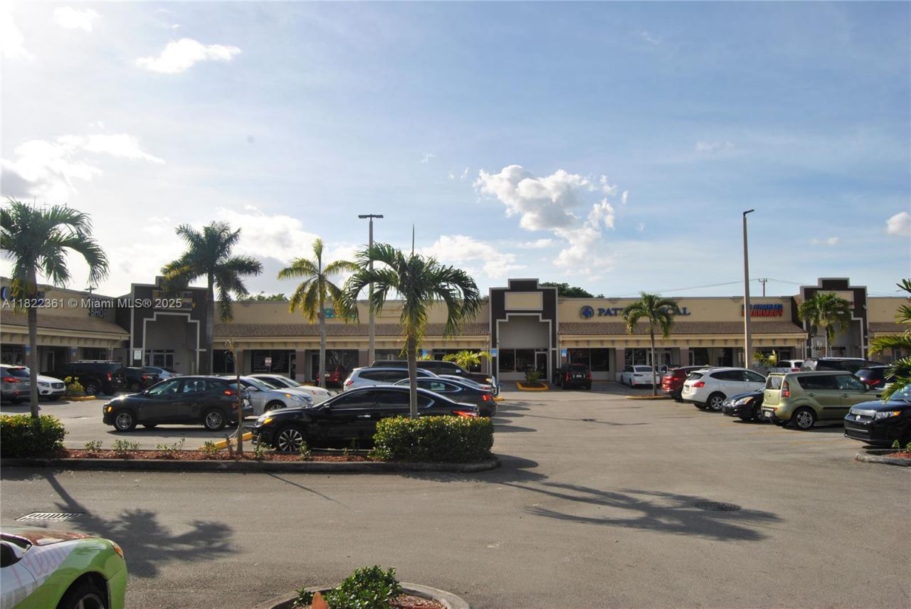 17560 NW 27 Av, Unit 108, Miami Gardens, FL 33056 Photo