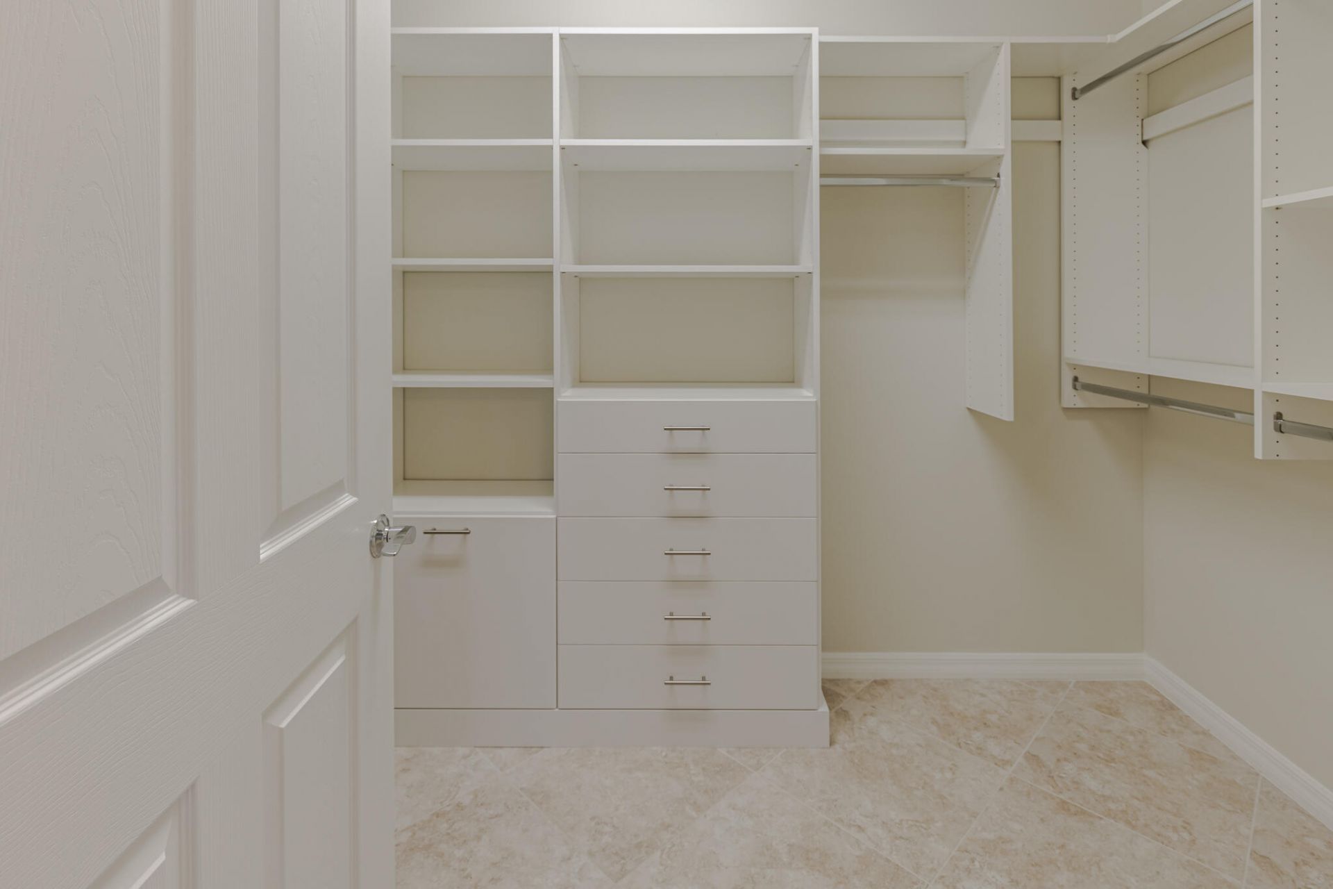 649 SE Monteiro Drive, Port Saint Lucie, FL 34984 Photo