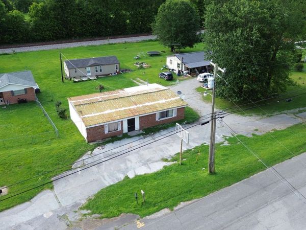 427 Medlin Pike, Evensville, TN 37332