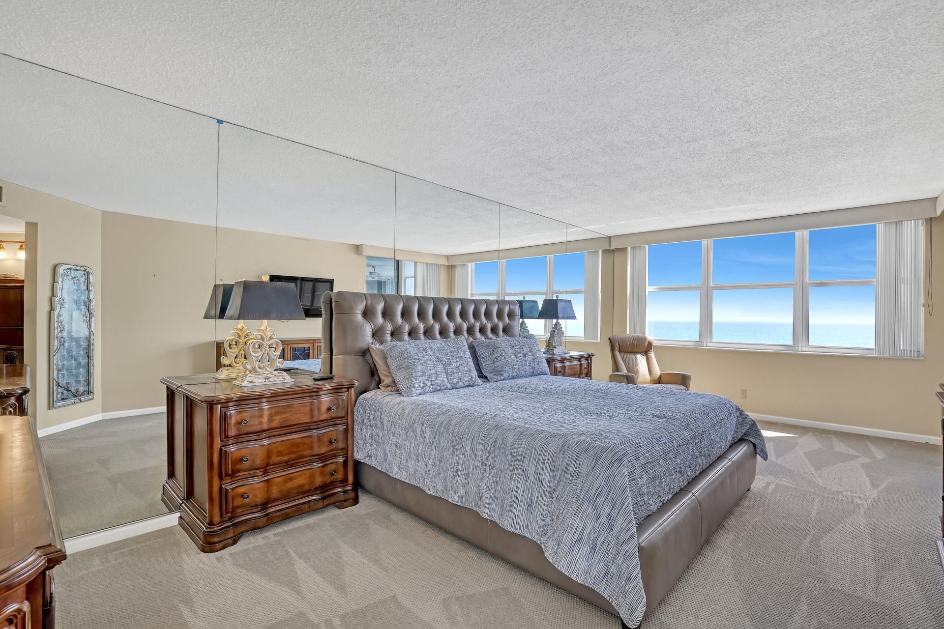 5200 N Ocean Drive, Unit 703, Singer Island, FL 33404 Photo