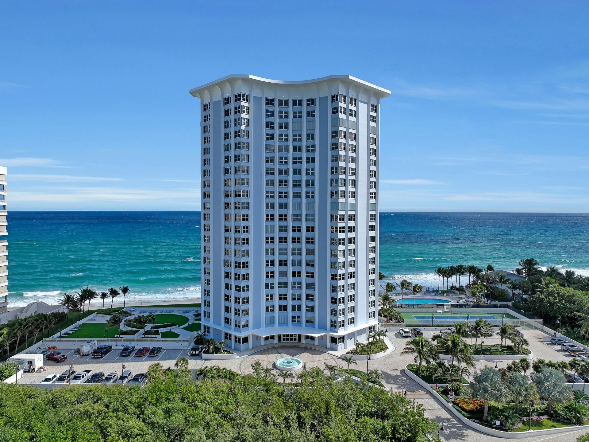 5200 N Ocean Drive, Unit 703, Singer Island, FL 33404 Photo