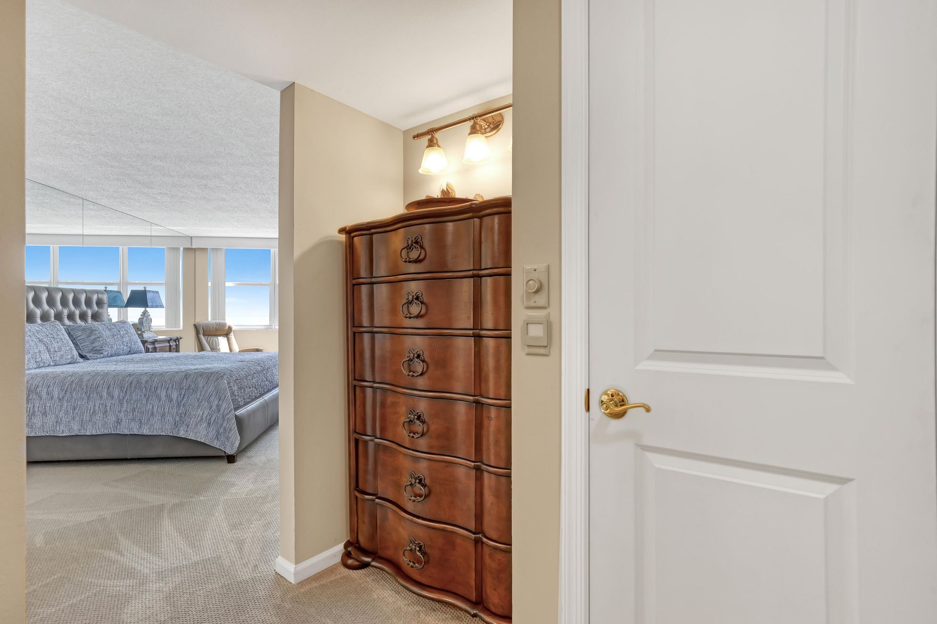 5200 N Ocean Drive, Unit 703, Singer Island, FL 33404 Photo