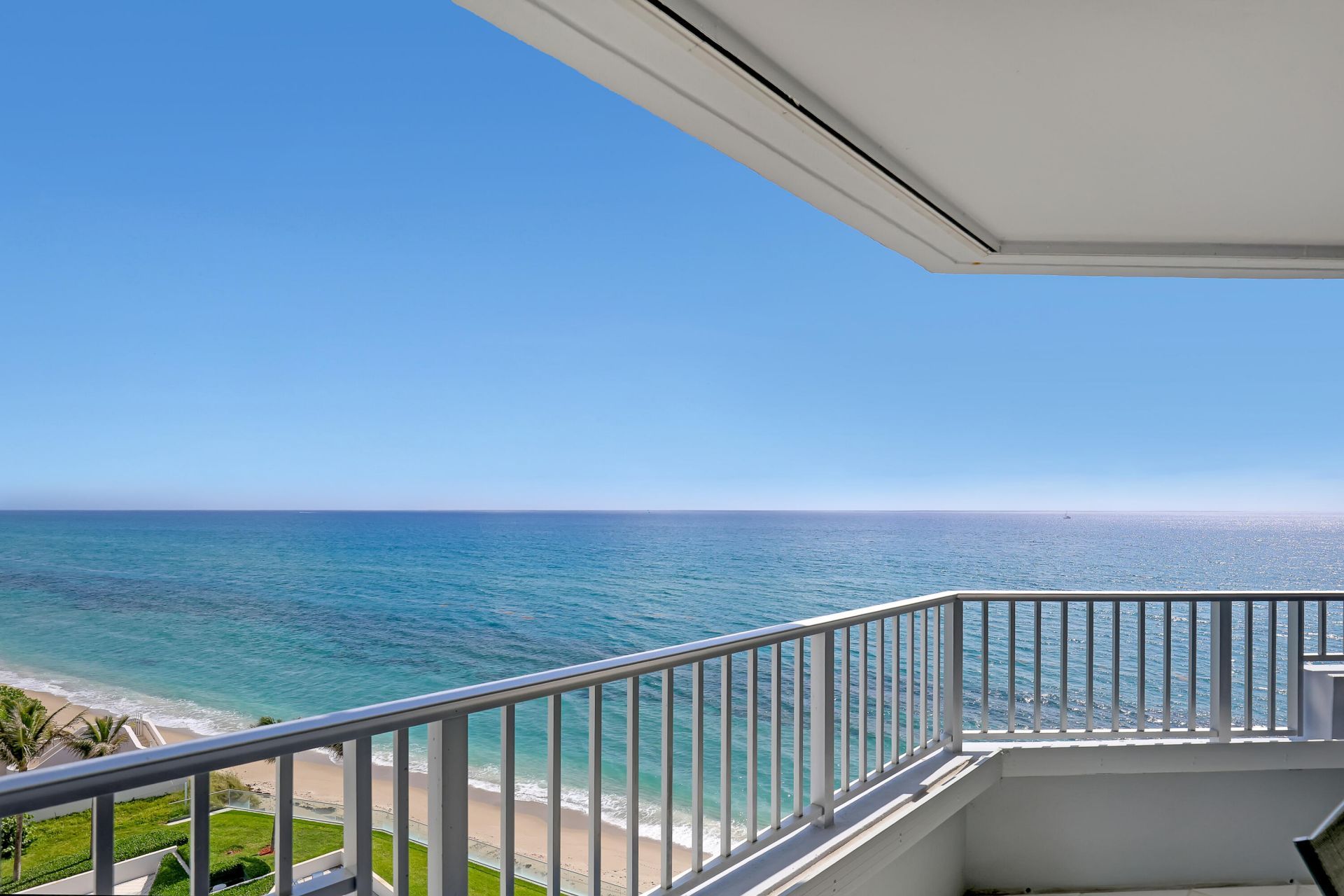 5200 N Ocean Drive, Unit 703, Singer Island, FL 33404 Photo