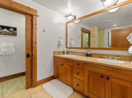 8001 Northstar Drive, Truckee, CA 96161 Photo