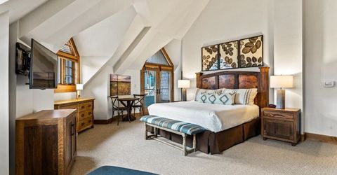 8001 Northstar Drive, Truckee, CA 96161 Photo